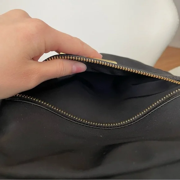 Calvin Klein backpack - Picture 6 of 9